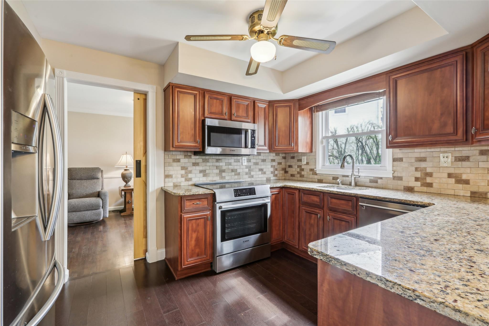 114 Neptune Drive, Monroe, New York image 11