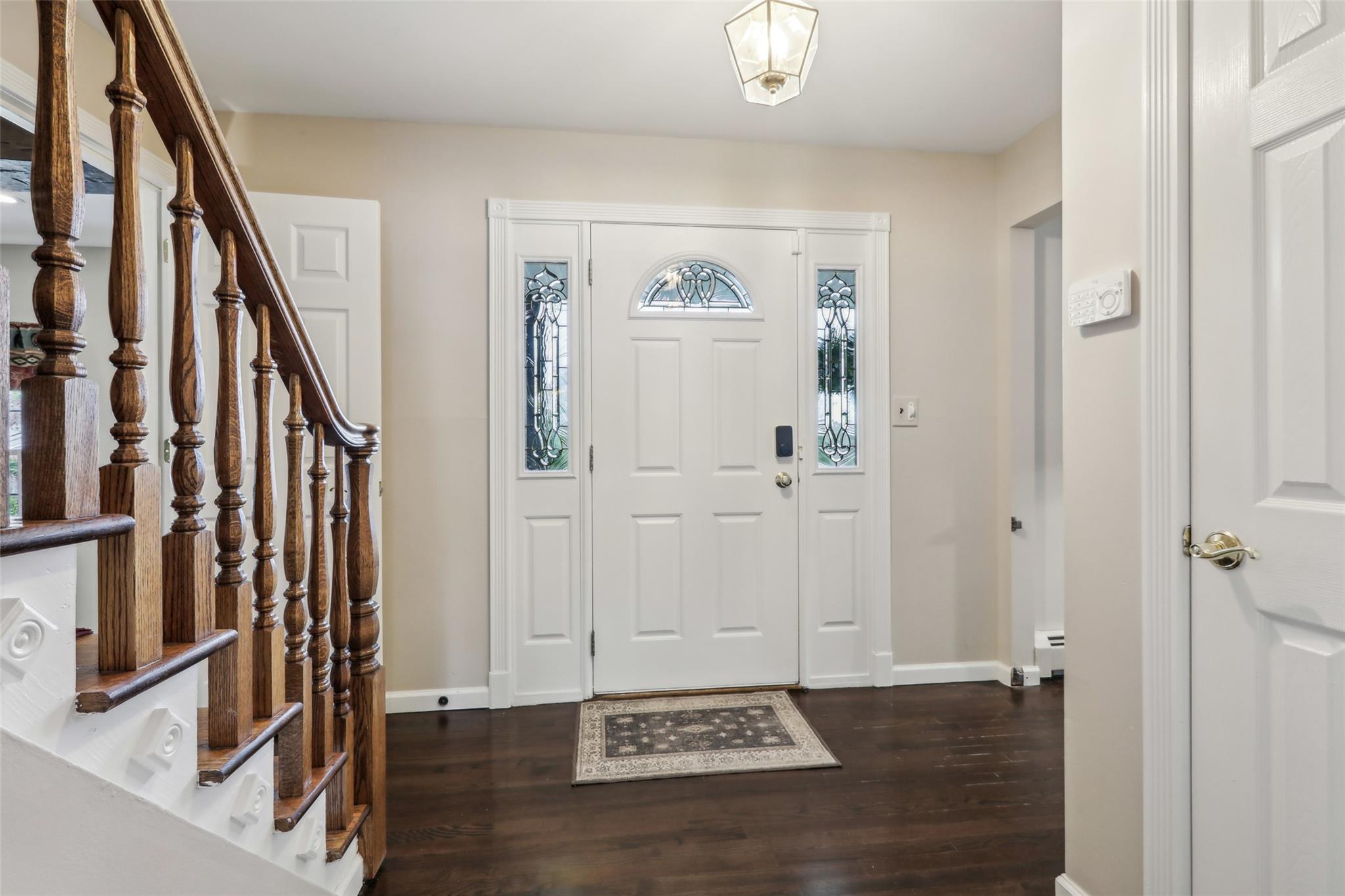 114 Neptune Drive, Monroe, New York image 3