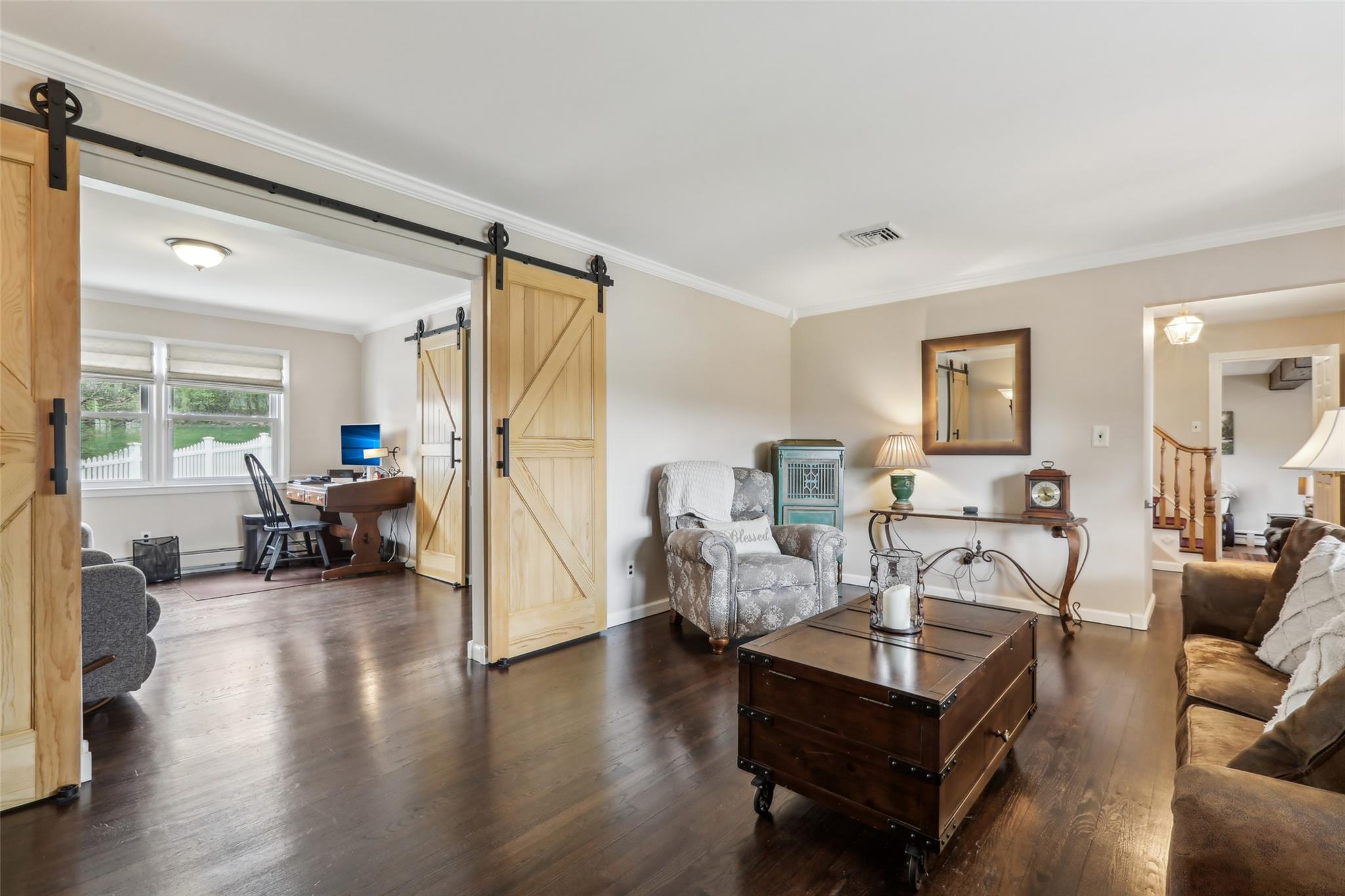 114 Neptune Drive, Monroe, New York image 6