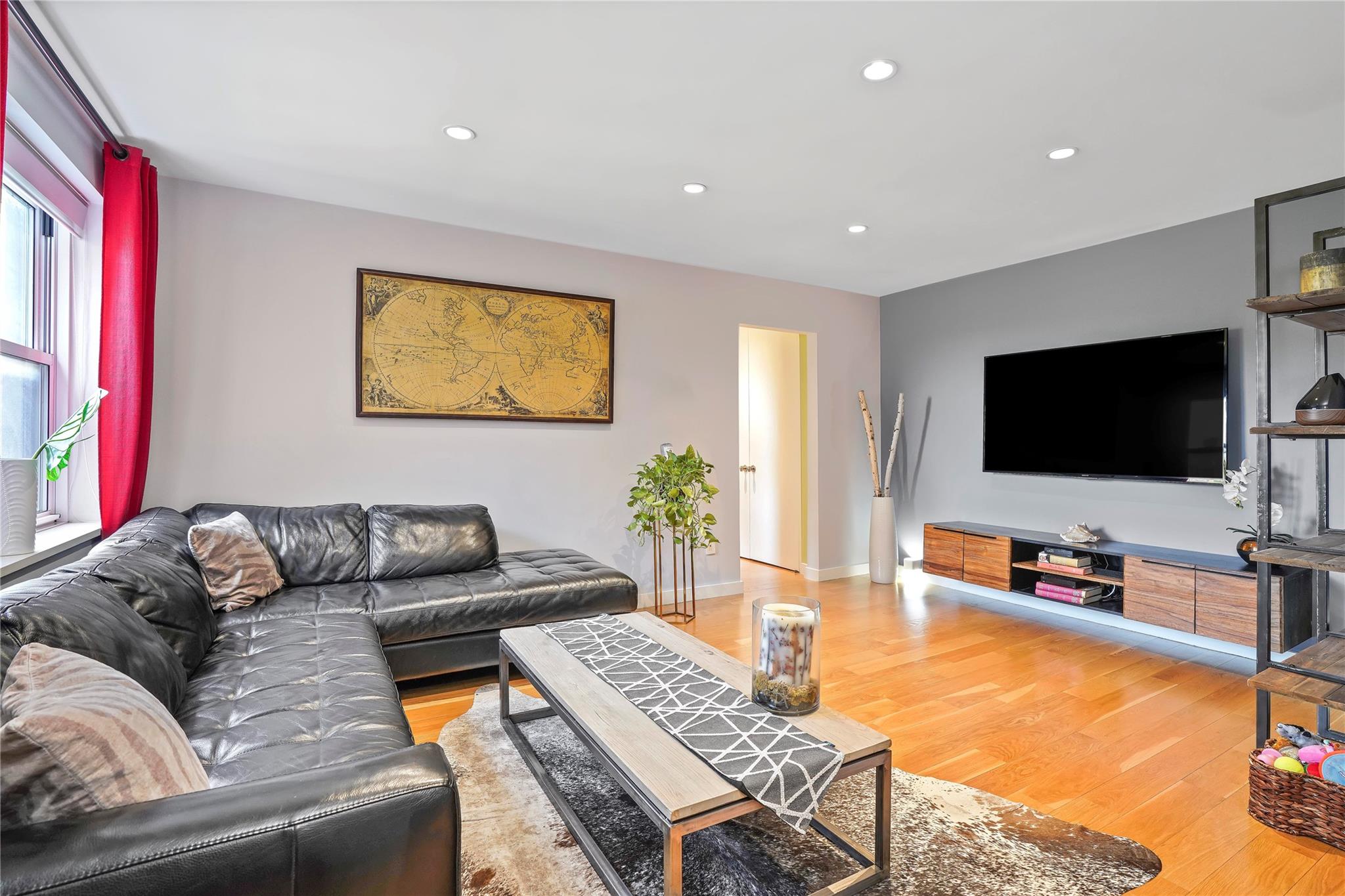 5221 65th Place #6N, Maspeth, New York image 10