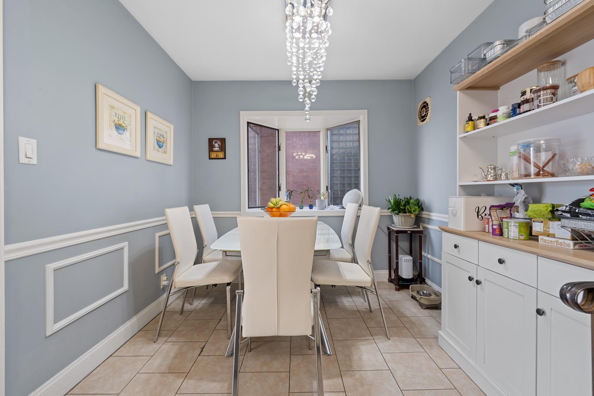 299 Whitman Drive, Brooklyn, New York image 16