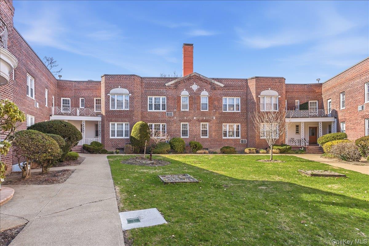 250 Central Avenue C111