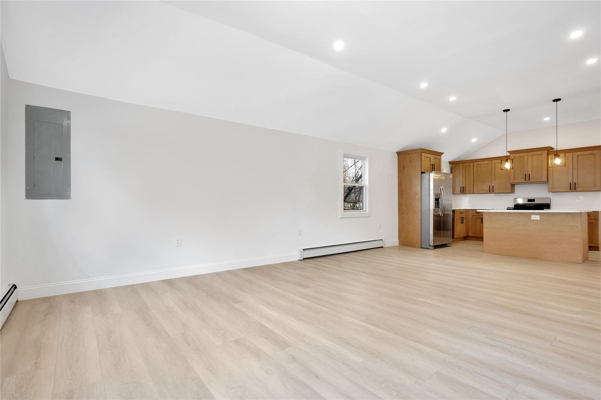 2761 Locust Avenue, Ronkonkoma, New York image 9