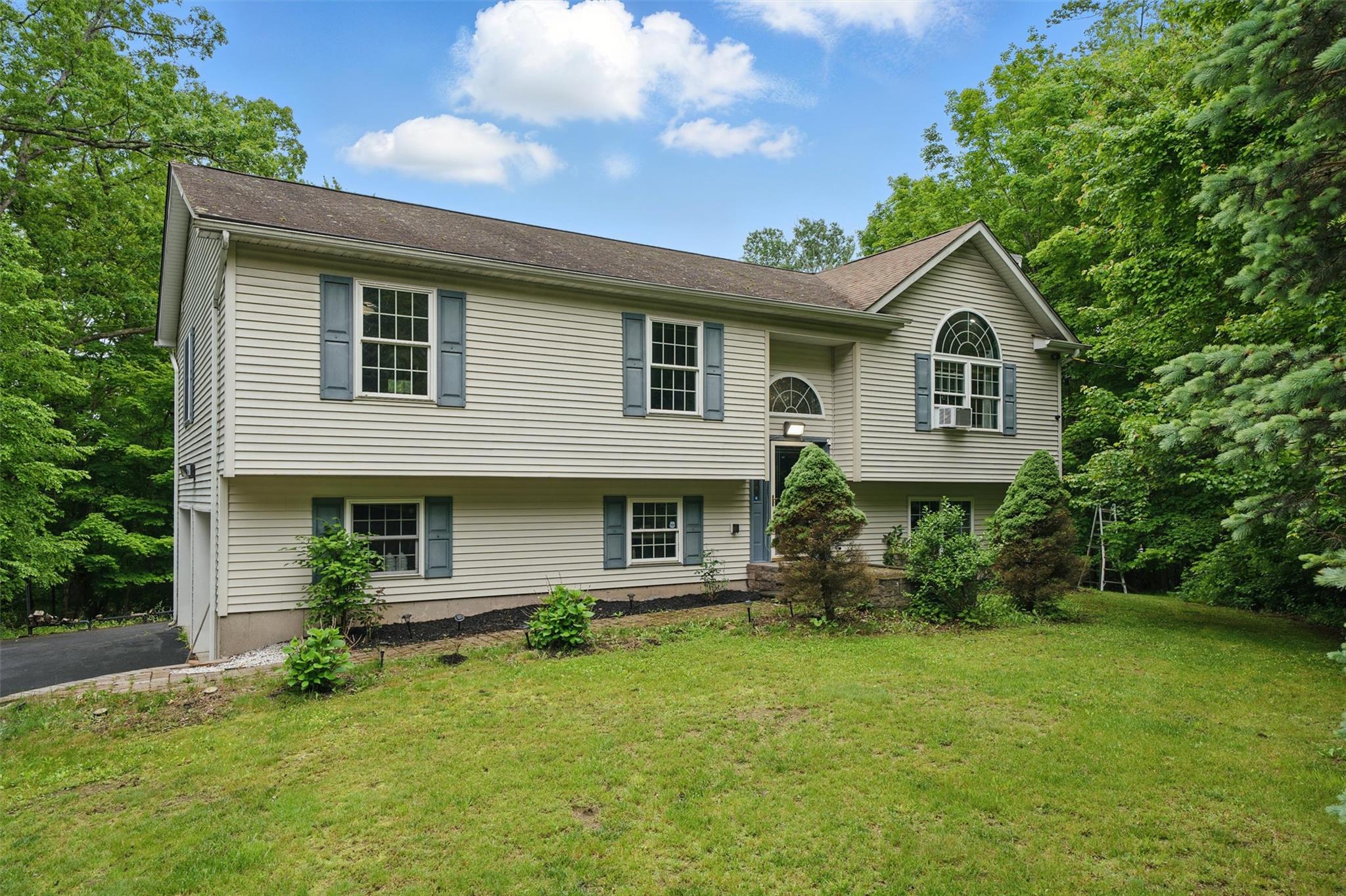 2067 State Route 211, Otisville, New York image 4