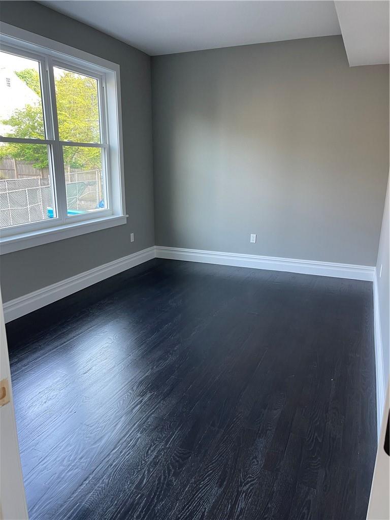 White Plains, New York 10606, United States, 2 Bedrooms Bedrooms, ,1 BathroomBathrooms,Residential,Active,139410