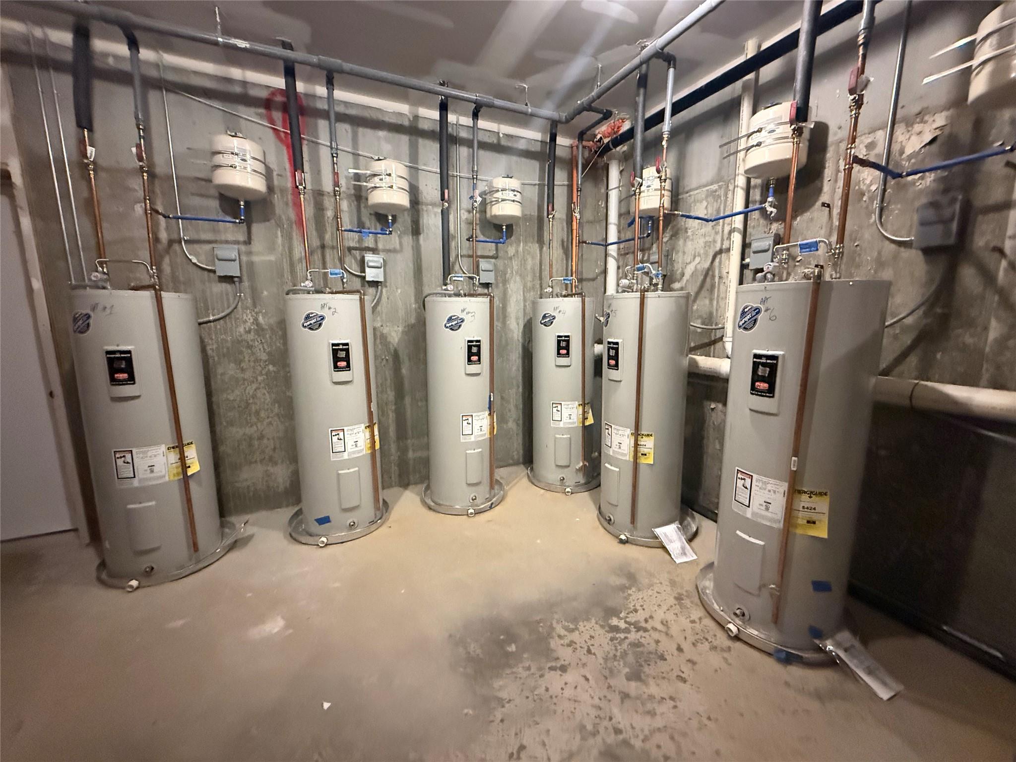 White Plains, New York 10606, United States, 2 Bedrooms Bedrooms, ,1 BathroomBathrooms,Residential,Active,139410