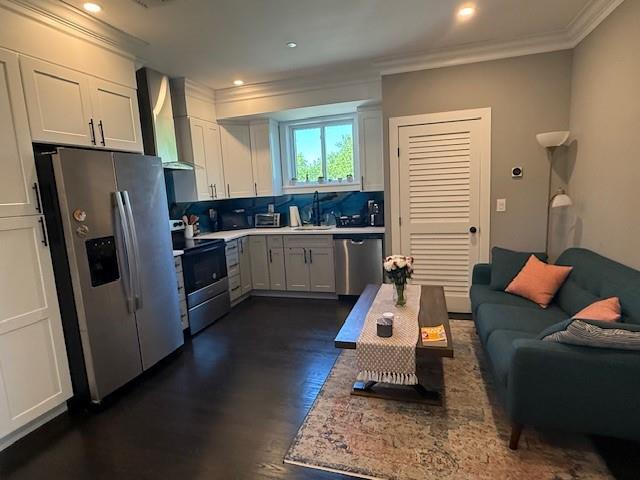 White Plains, New York 10606, United States, 2 Bedrooms Bedrooms, ,1 BathroomBathrooms,Residential,Active,139410