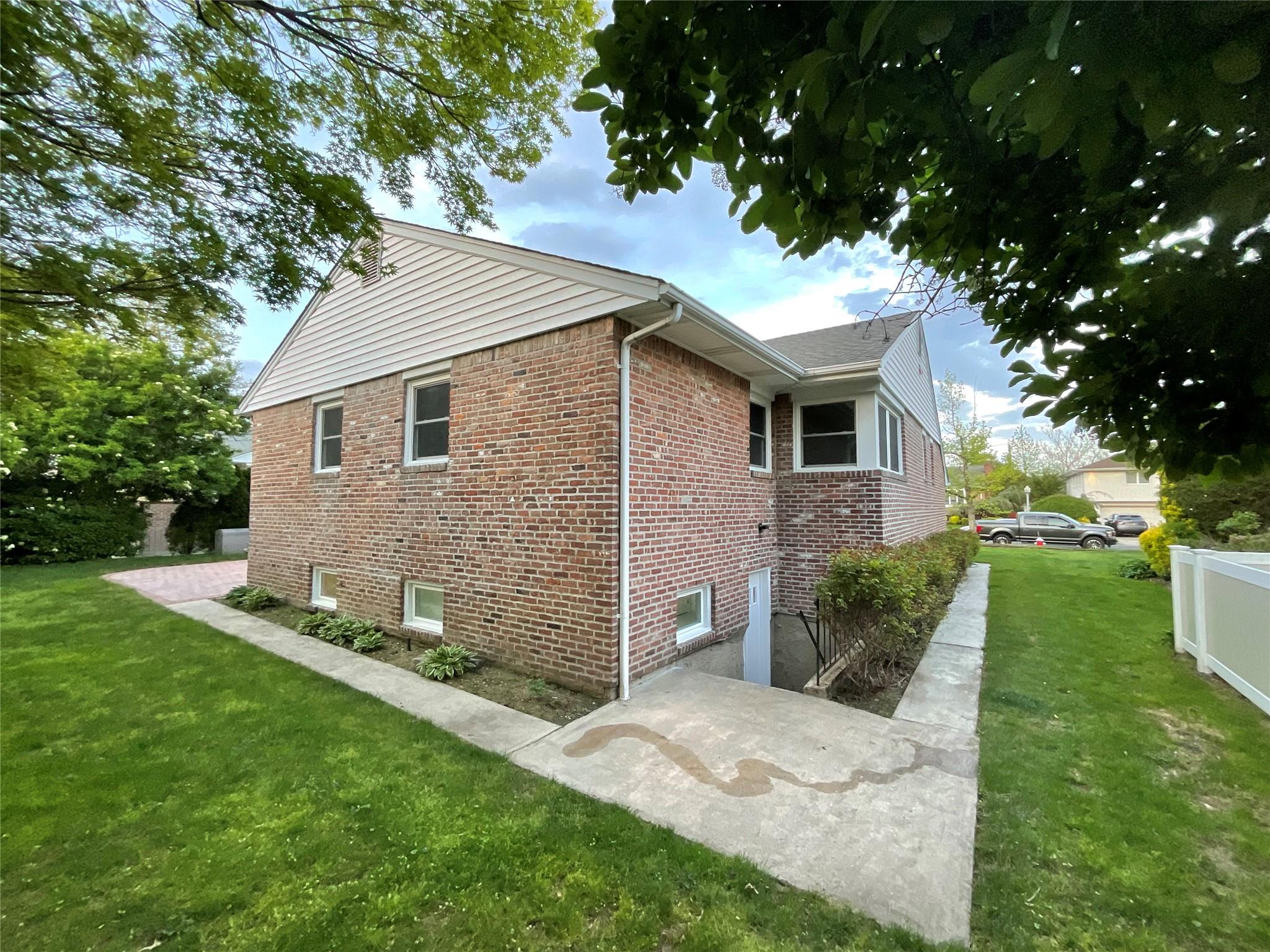 289 Birch Drive