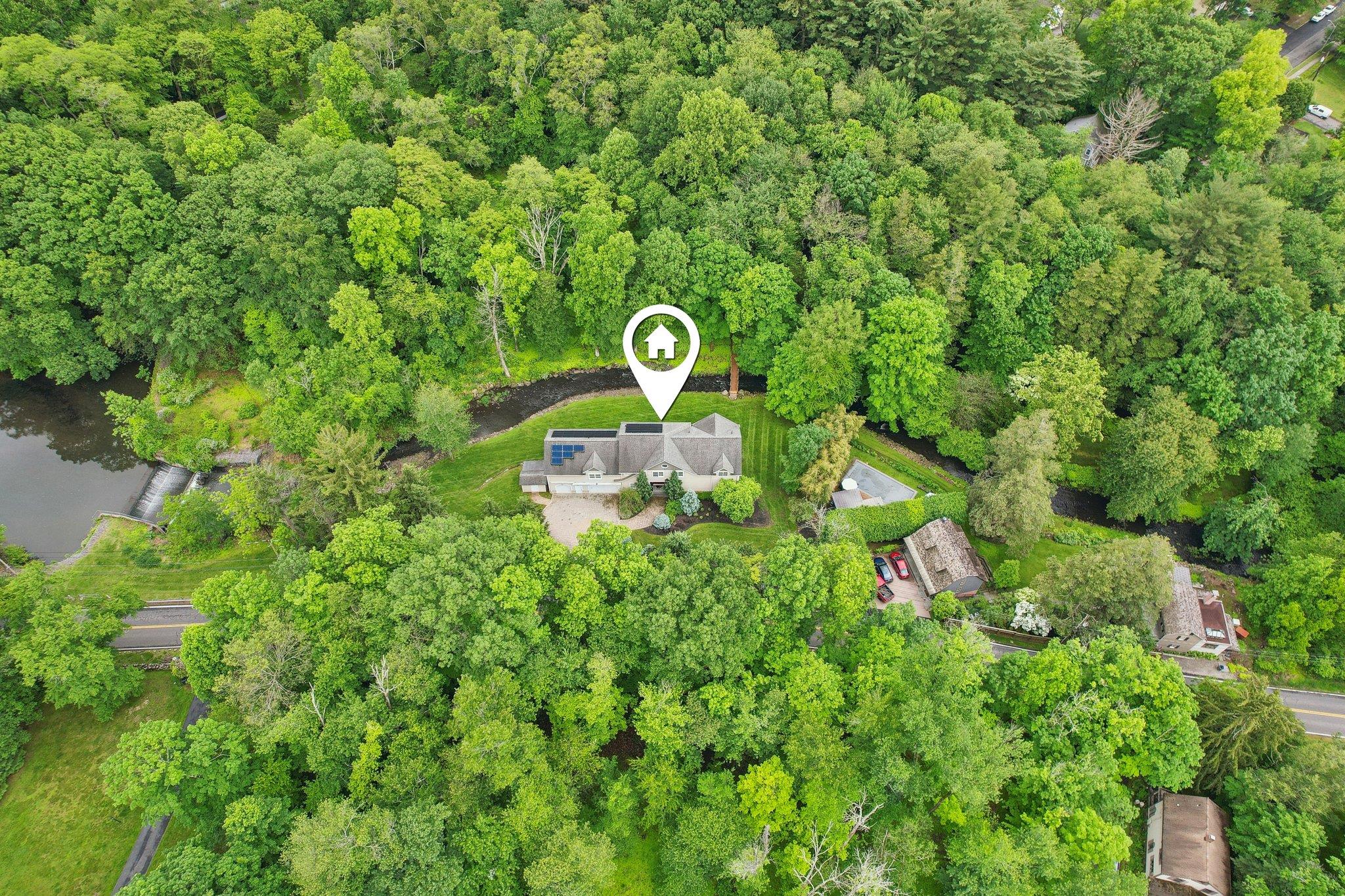 306 Old Mill Road, Valley Cottage, New York image 37