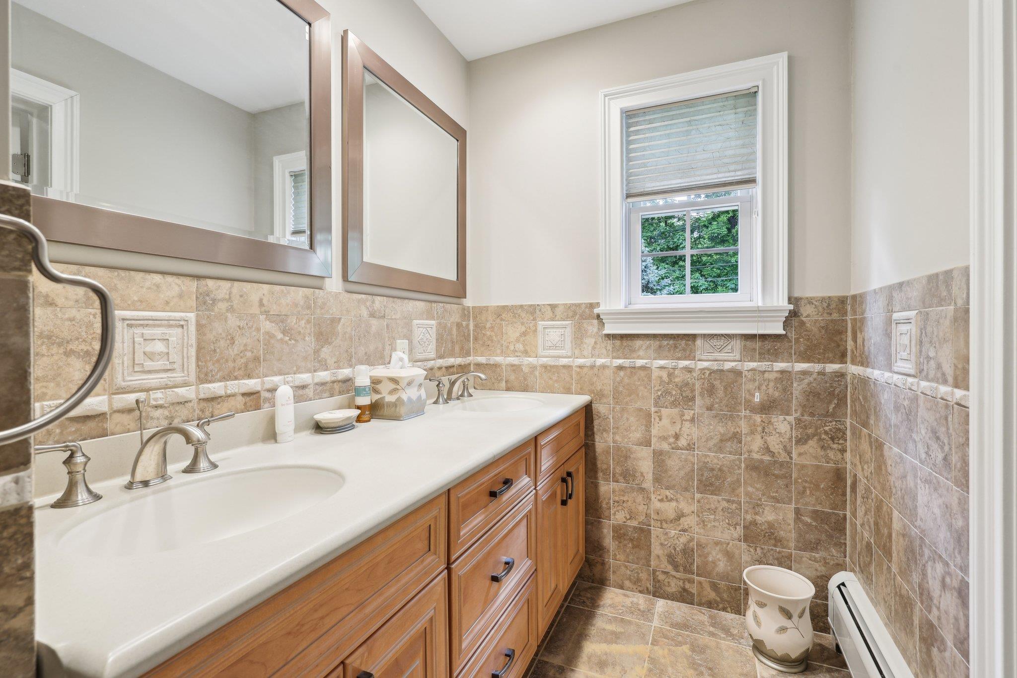 306 Old Mill Road, Valley Cottage, New York image 19