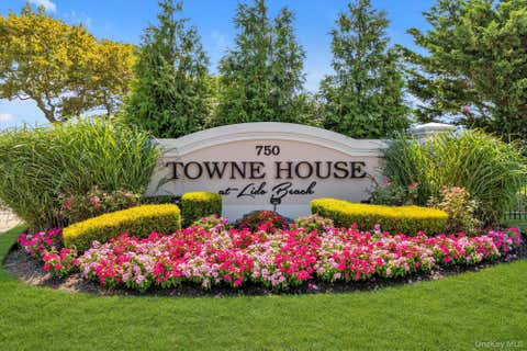 Photo of 750 Lido Boulevard #45A, Lido Beach, NY 11561 (MLS # 1029062)