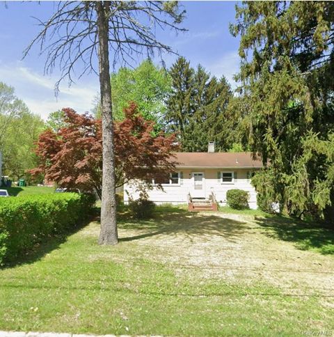 Homes For Sale - 28 Duelk Avenue<br/> Monroe, NY 10950