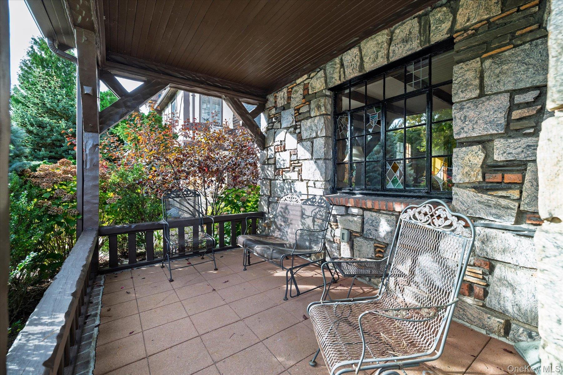 15 Brevoort Place