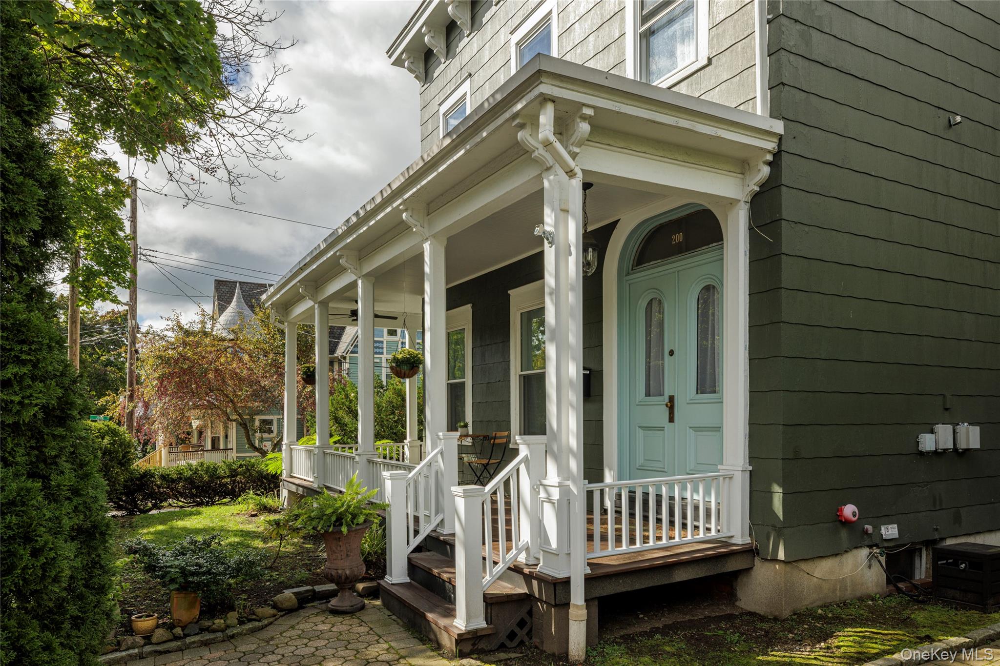 200 Nelson Avenue