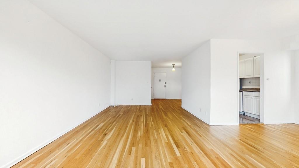 76 Dehaven Drive #3E, Yonkers, New York image 6
