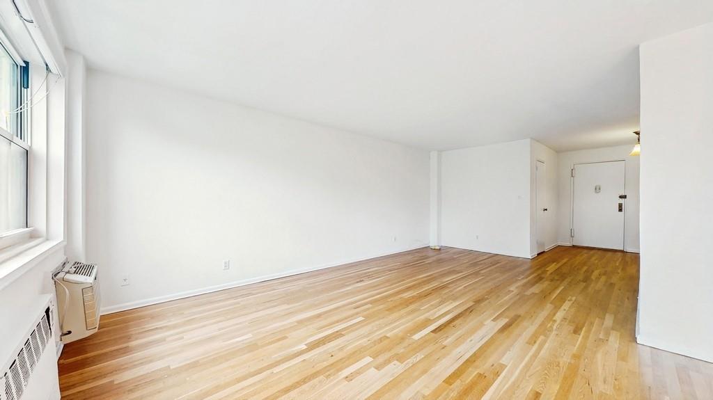 76 Dehaven Drive #3E, Yonkers, New York image 5