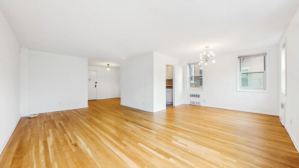 76 Dehaven Drive #3E, Yonkers, New York image 2
