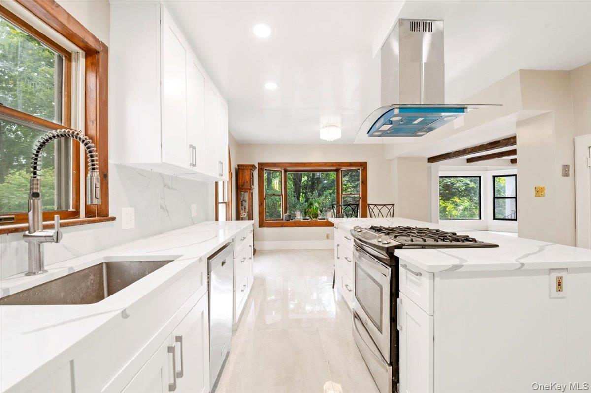 1101 Jericho Oyster Bay Road