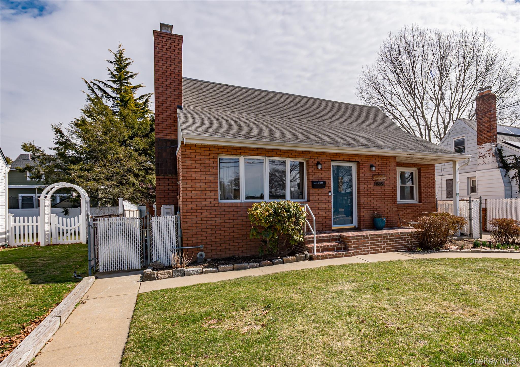 1595 Washington Avenue