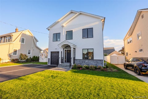 43 Westbury Avenue, Mineola, NY 11501 - MLS#: 1031927
