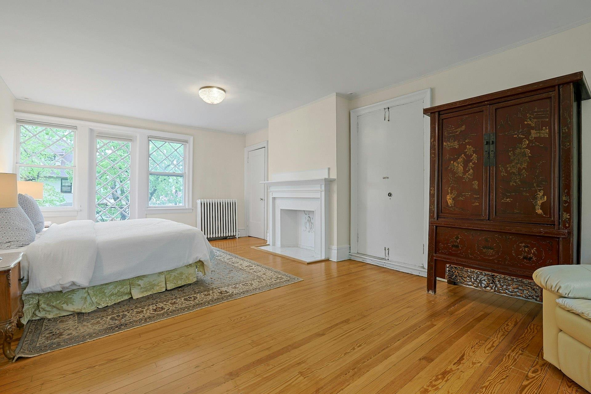 67 Bon Air Avenue, New Rochelle, New York image 10