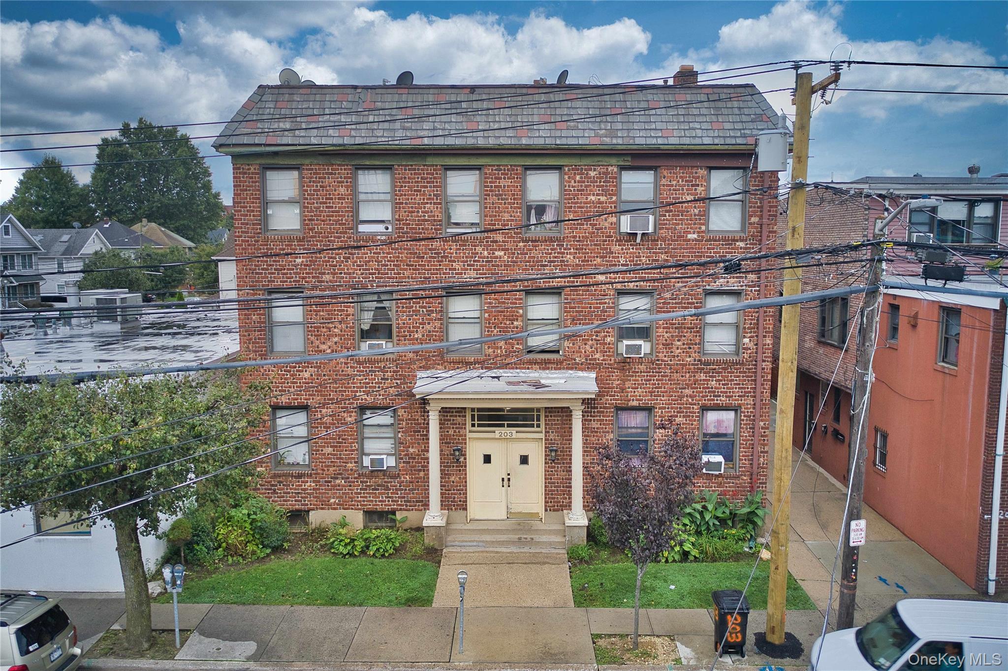 203 Willis Avenue