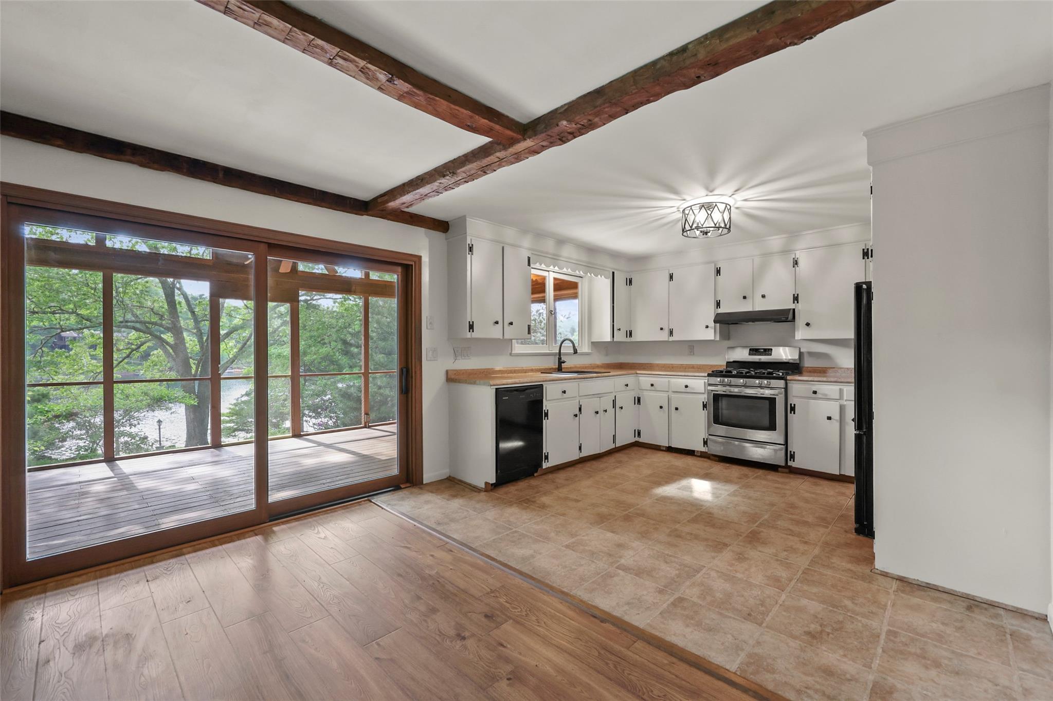 1122 Lake View Road, Copake, New York image 8