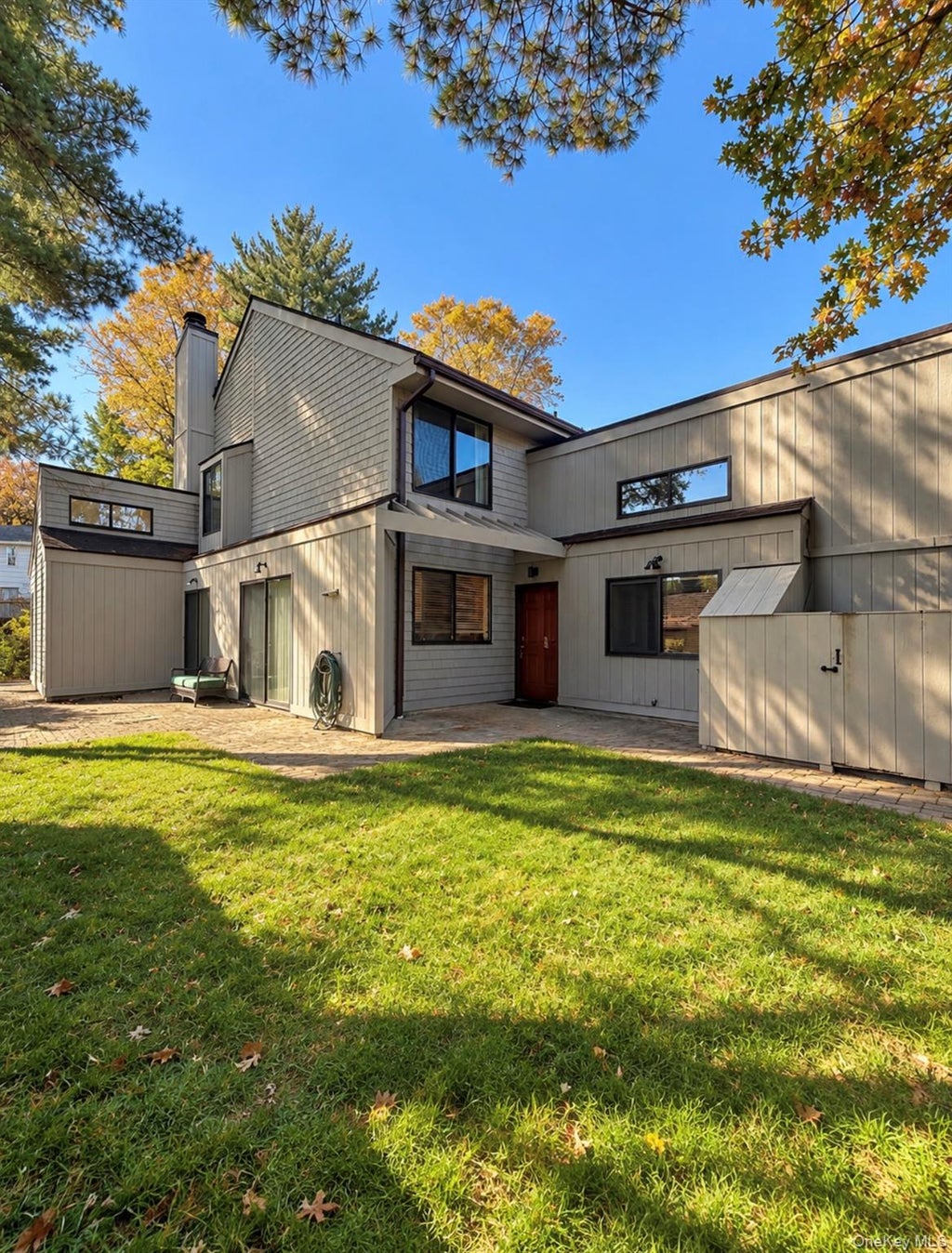 Photo of 15 Pine Ridge Road, Larchmont, NY 10538 (MLS # 1066892)