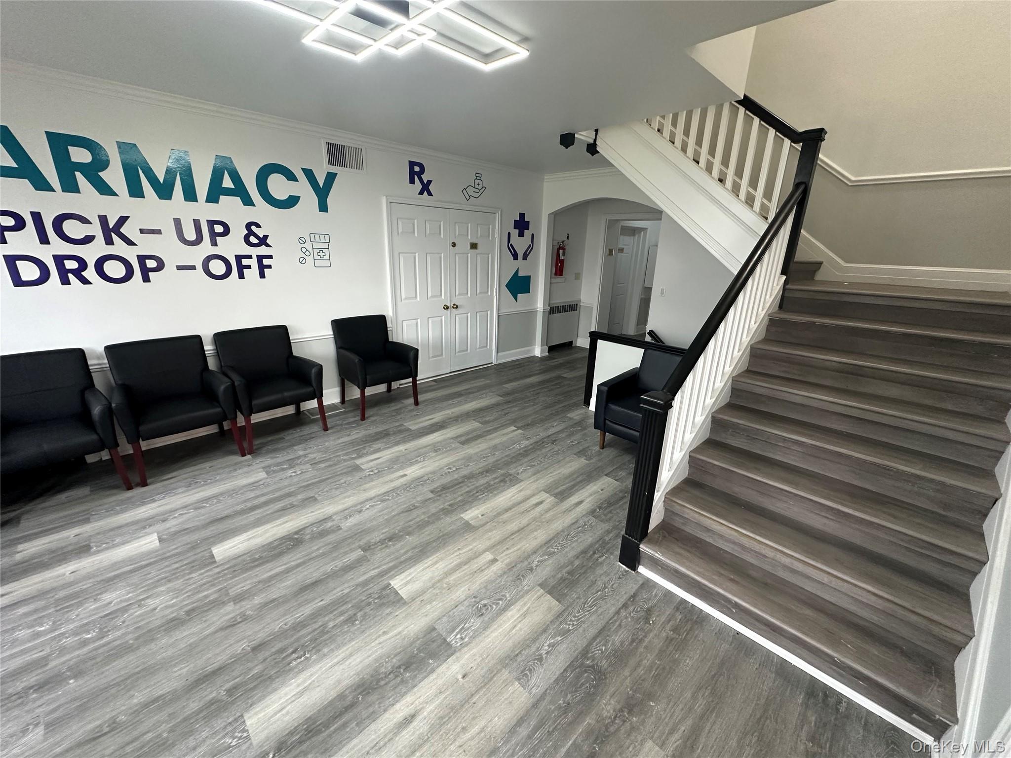 155 W Merrick Road