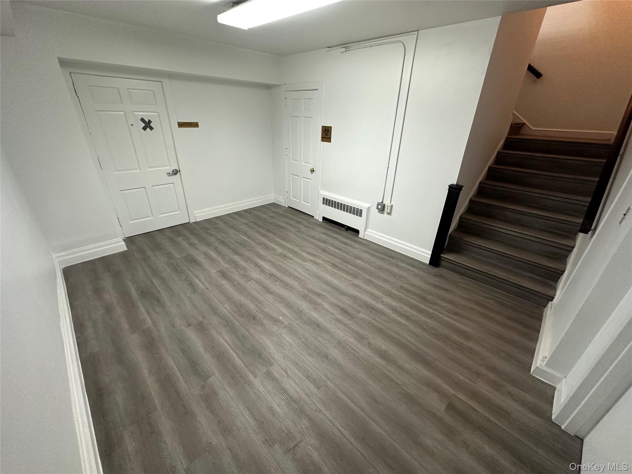 155 W Merrick Road