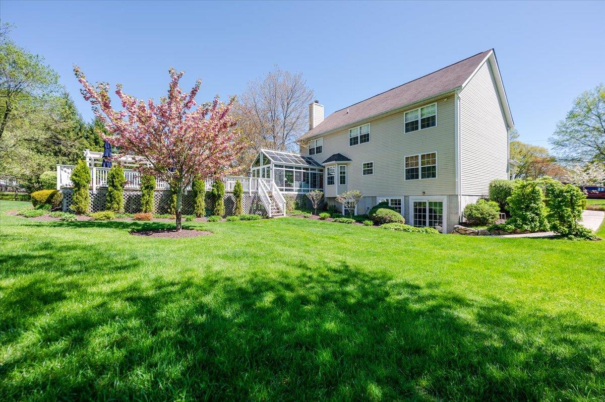 10 Meadow Sweet Road Rd, Cortlandt Manor, New York image 35