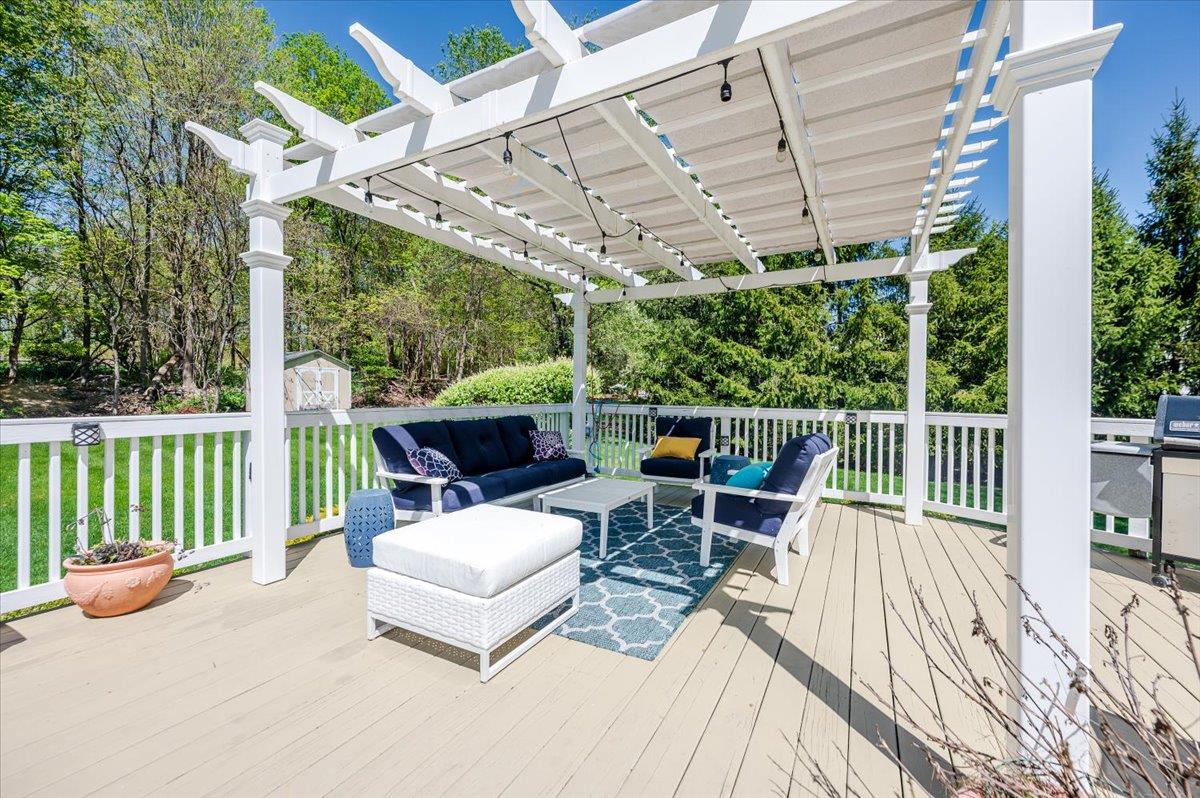 10 Meadow Sweet Road Rd, Cortlandt Manor, New York image 32