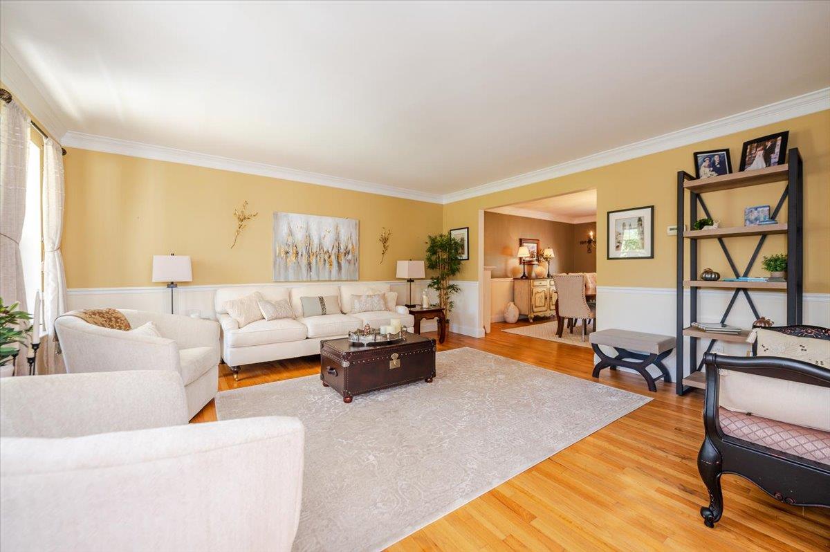 10 Meadow Sweet Road Rd, Cortlandt Manor, New York image 4