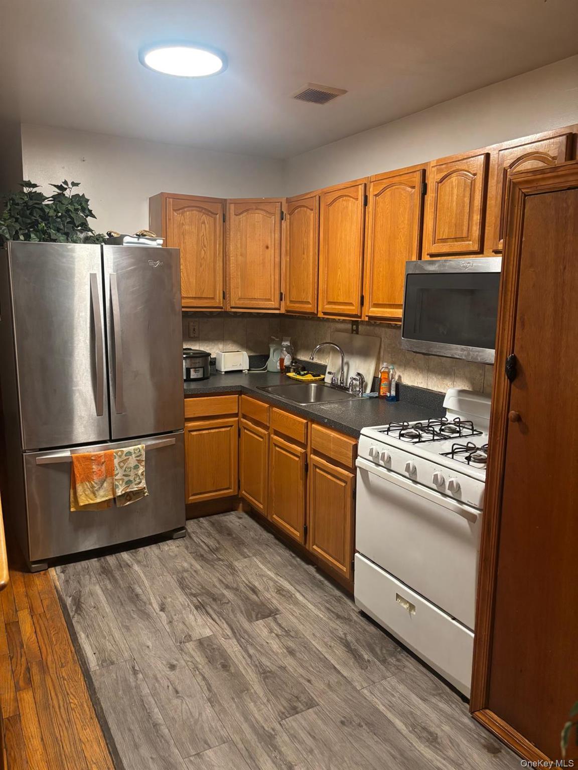 898 Thomas S Boyland Street