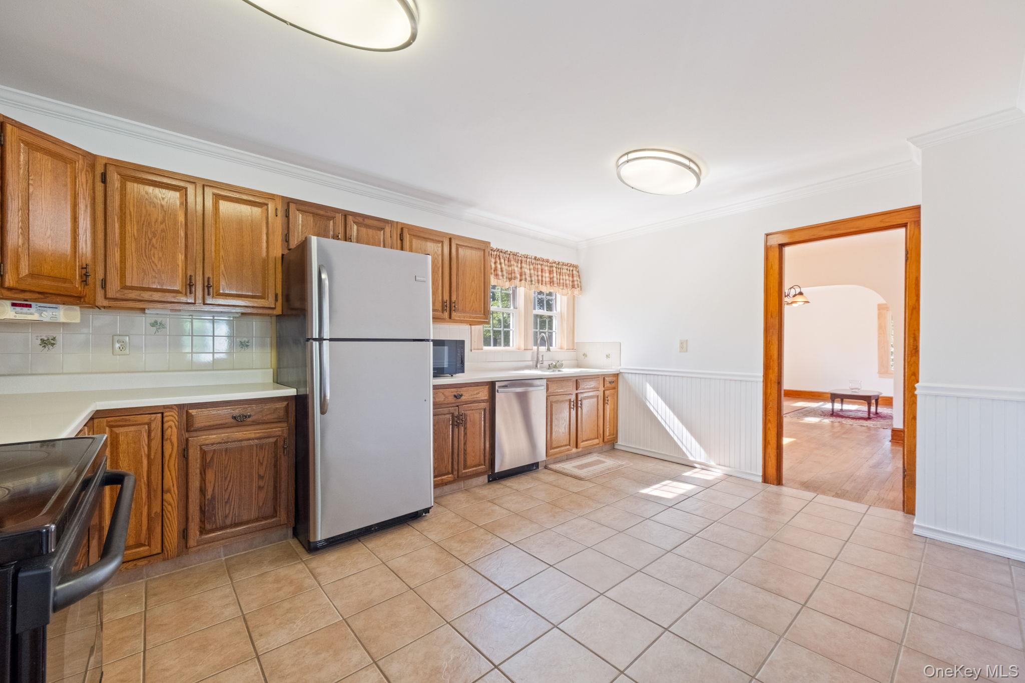 189 Lakeside Road