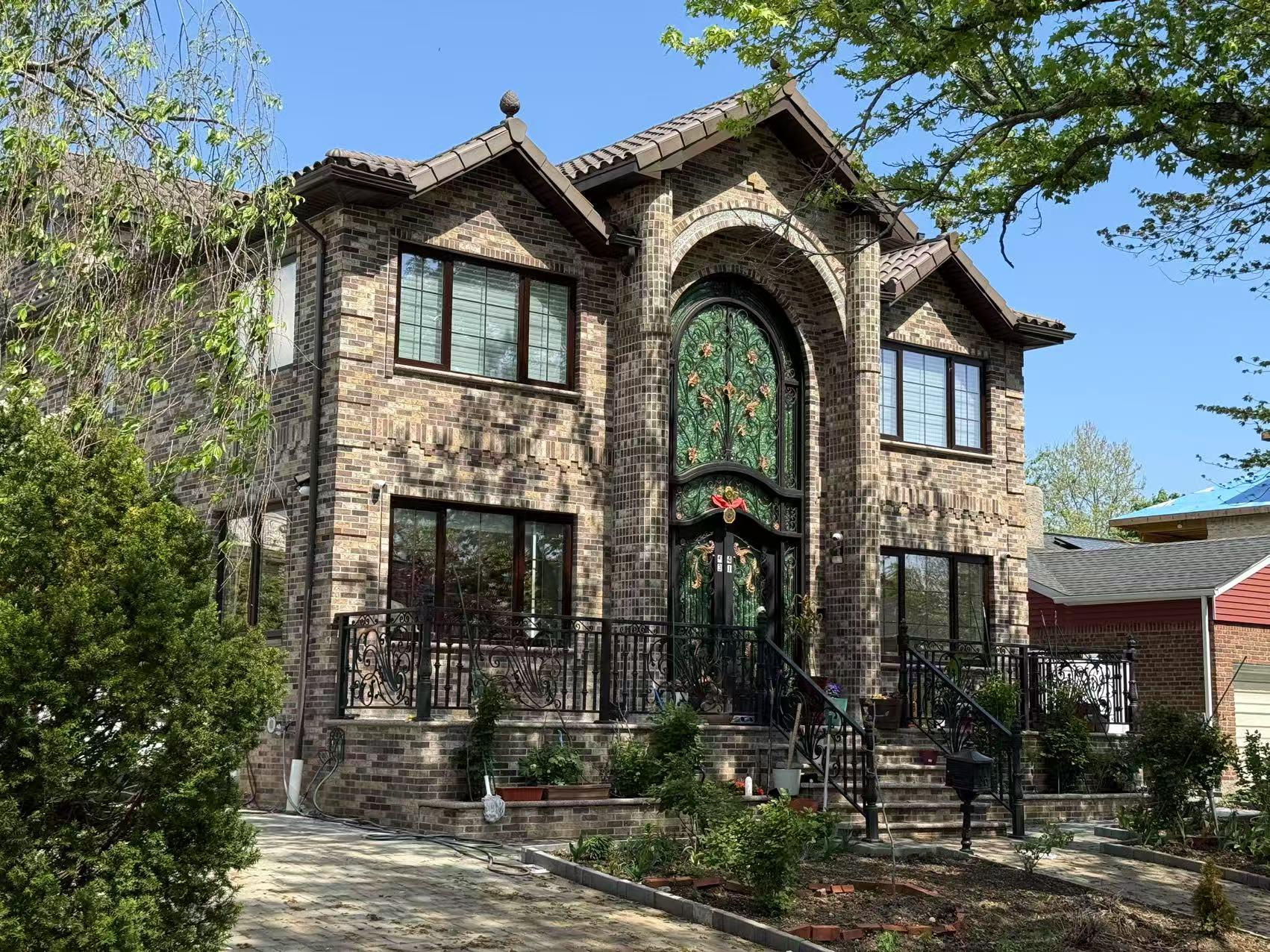Property for Sale at 252nd Street St, Little Neck, Queens, NY - Bedrooms: 4 
Bathrooms: 5 
Rooms: 9  - $2,728,000