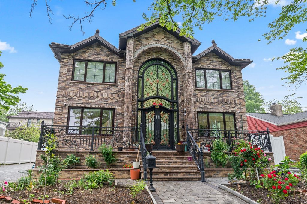 Photo of 63-41 252nd Street St, Little Neck, NY 11362 (MLS # 859836)