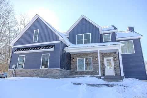 Homes For Sale - 29 Hubbard Road<br/> Orange County, Middletown, NY 10940