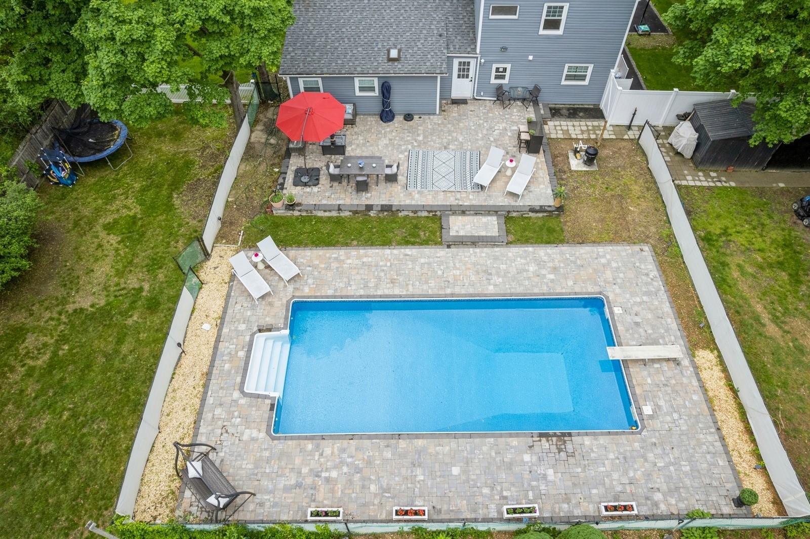 25 Charter Avenue, Dix Hills, New York image 31
