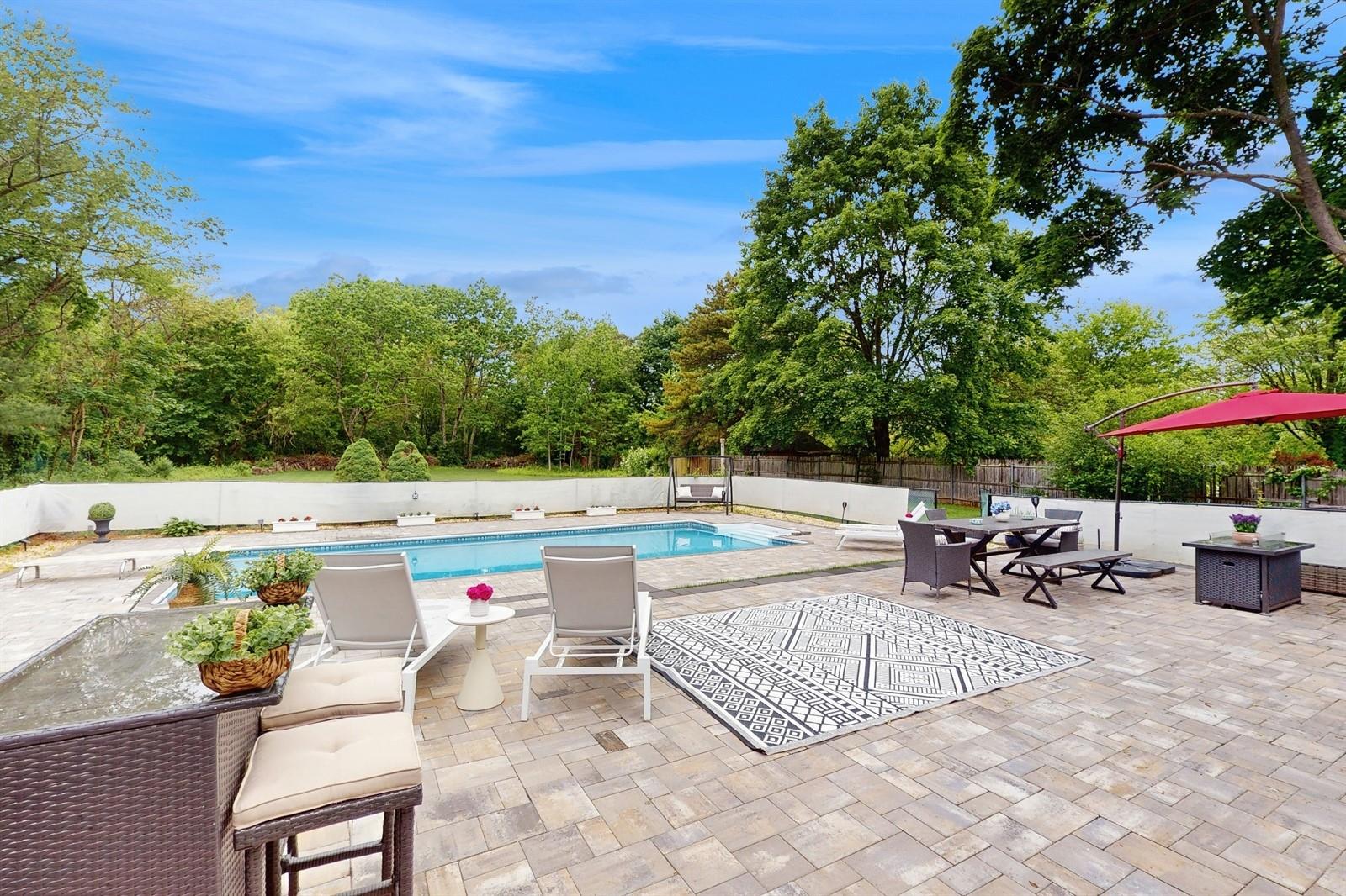 25 Charter Avenue, Dix Hills, New York image 21