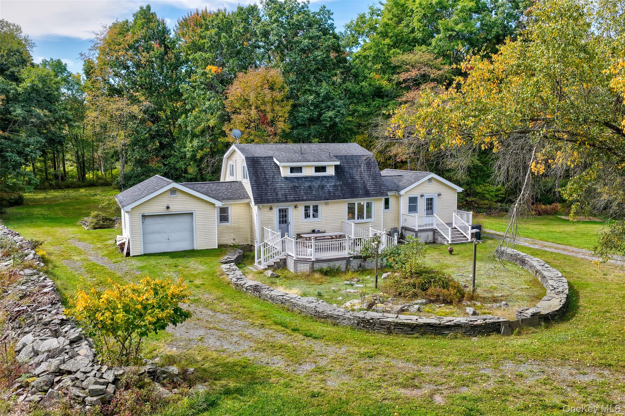 351 Gables Road