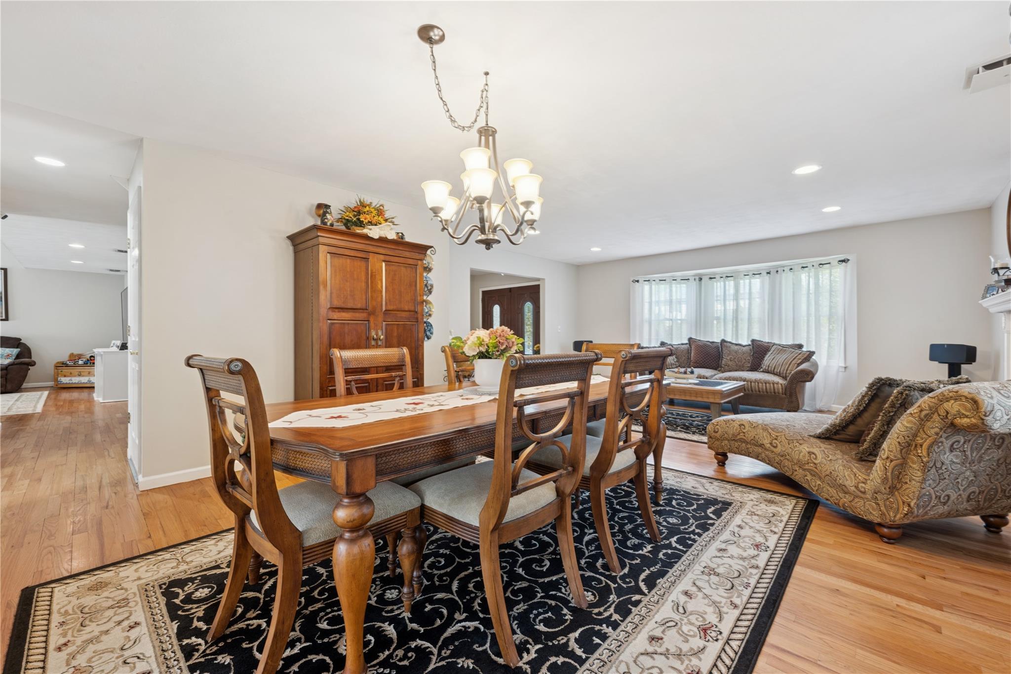 2062 Washington Avenue, Seaford, New York image 7