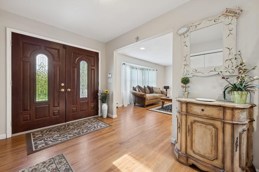 2062 Washington Avenue, Seaford, New York image 3