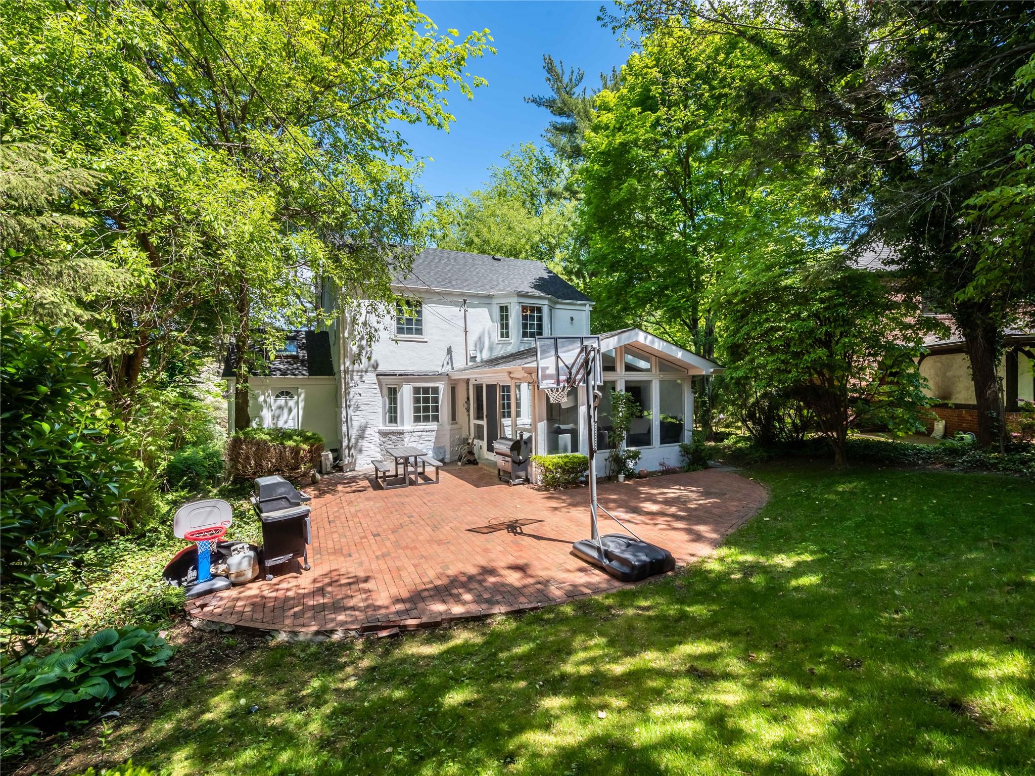 40 SW Marlboro Road, Manhasset, Florida image 22