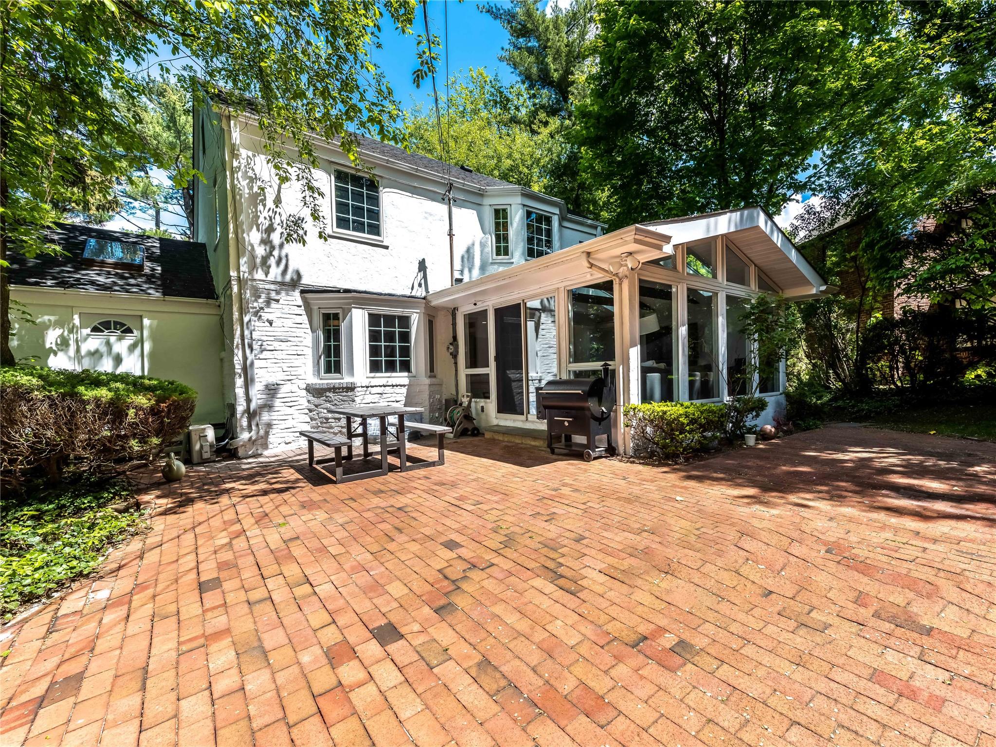 40 SW Marlboro Road, Manhasset, Florida image 23