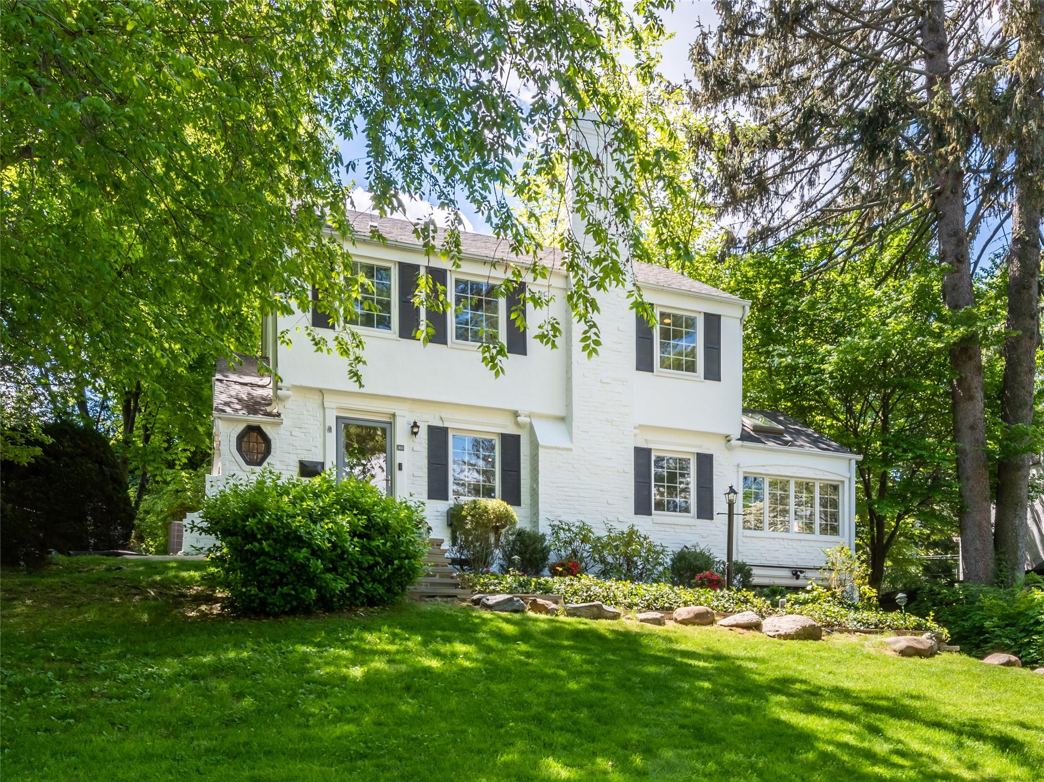 40 SW Marlboro Road, Manhasset, Florida image 1
