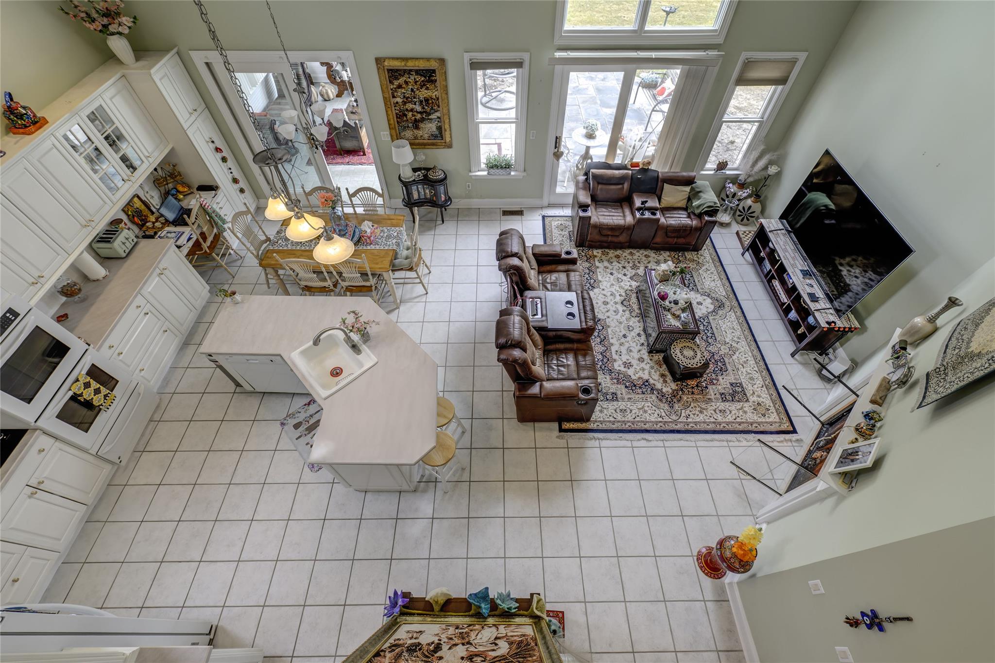 42 Fieldstone Lane, Oyster Bay, New York image 13