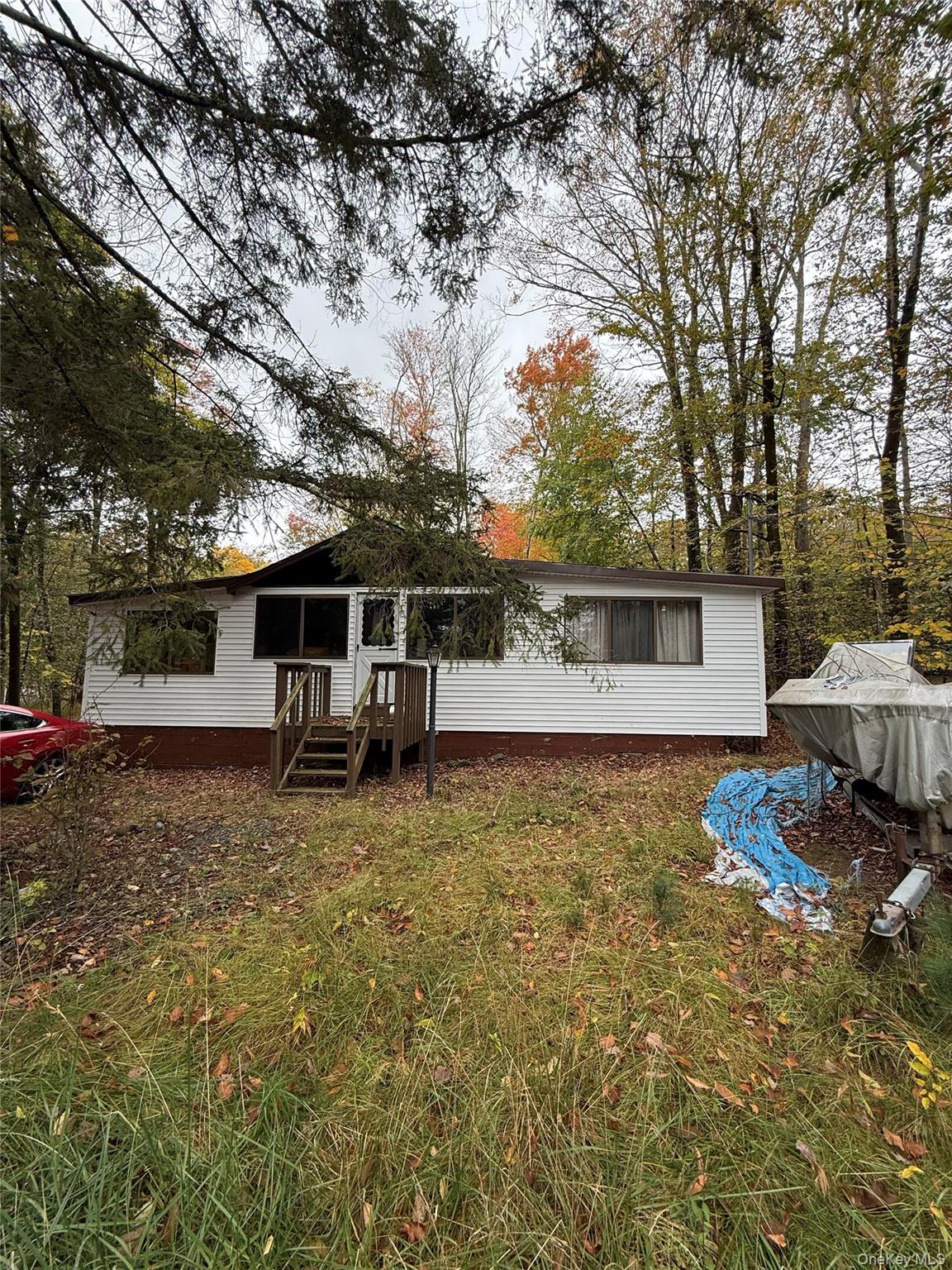 6 W Oakland Drive
