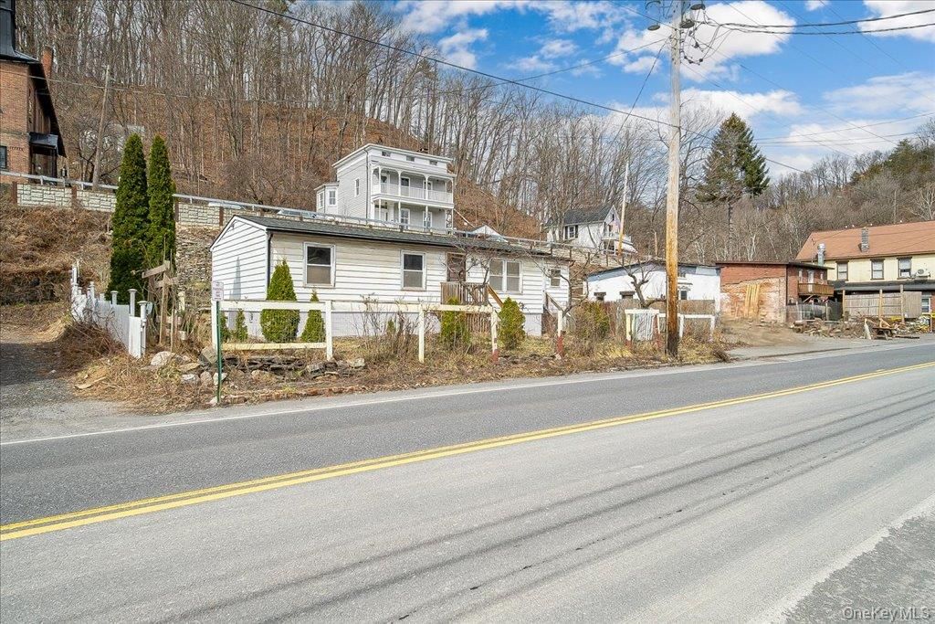 Photo of 599 Abeel Street, Kingston, NY 12401 (MLS # 978204)