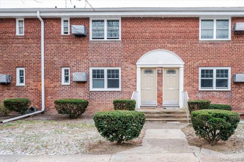 226-24 Kingsbury Avenue Unit B, Oakland Gardens, NY 11364 - MLS#: 947641